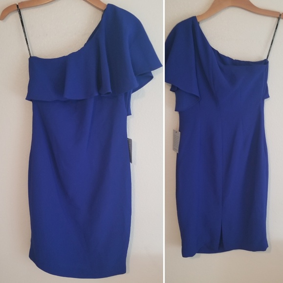 NWT* Vince Camuto One Ruffle Shoulder Dress - Picture 3 of 6
